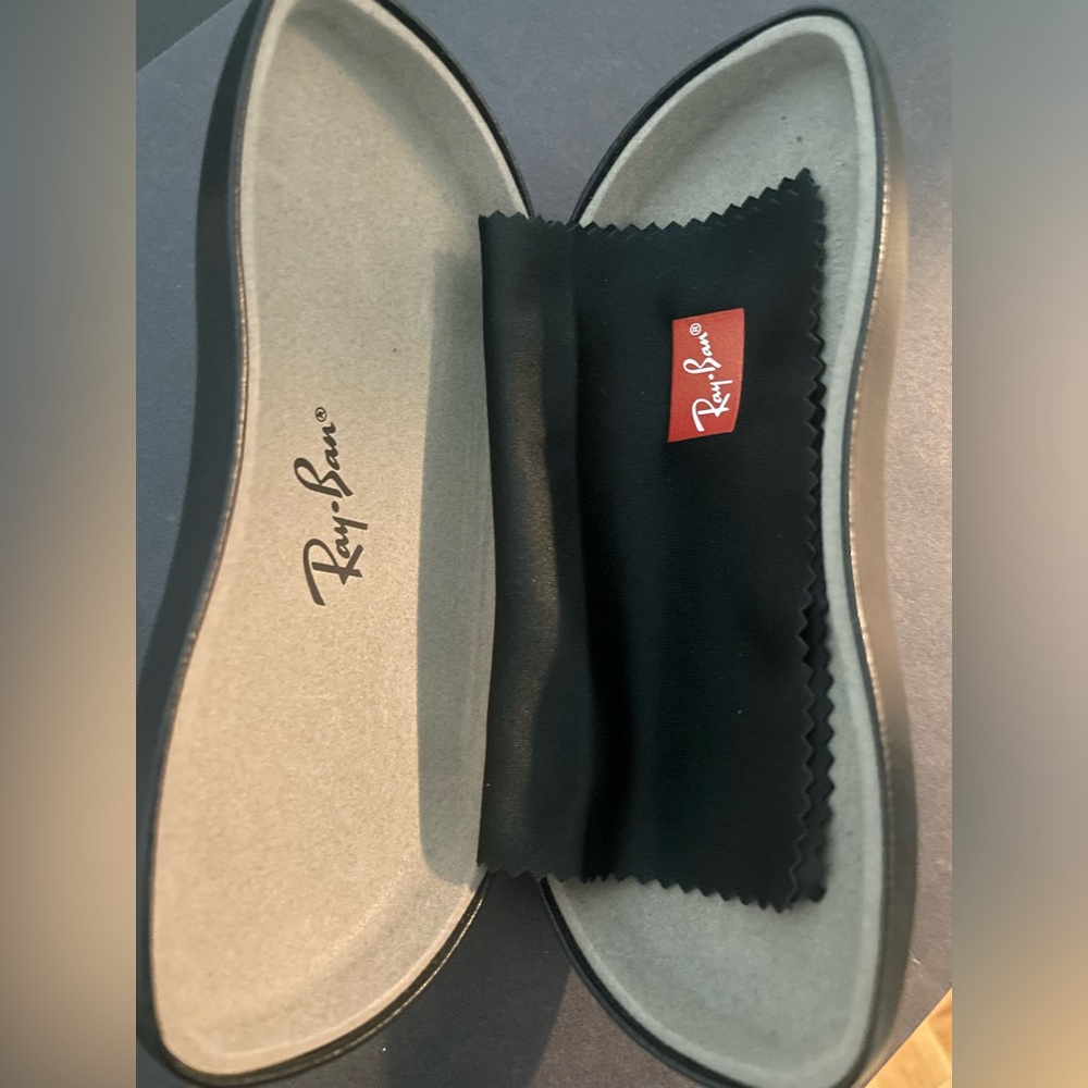 Ray-Ban Black Glasses Case with Cloth